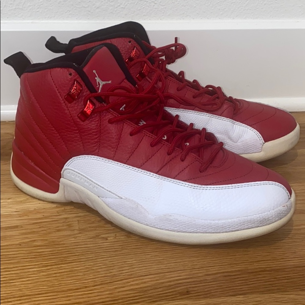 {Nike}  Air Jordan 12 Retro 'Gym Red'